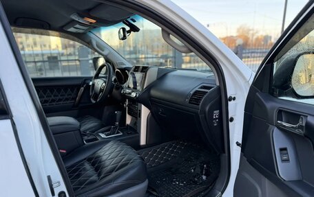 Toyota Land Cruiser Prado 150 рестайлинг 2, 2011 год, 2 350 000 рублей, 8 фотография