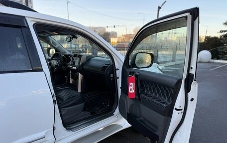 Toyota Land Cruiser Prado 150 рестайлинг 2, 2011 год, 2 350 000 рублей, 9 фотография