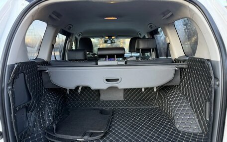 Toyota Land Cruiser Prado 150 рестайлинг 2, 2011 год, 2 350 000 рублей, 16 фотография