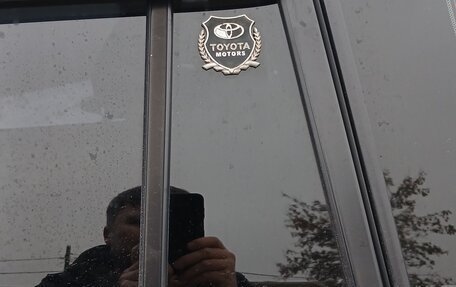 Toyota Land Cruiser Prado 150 рестайлинг 2, 2011 год, 2 350 000 рублей, 17 фотография