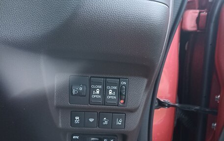 Honda Freed II, 2019 год, 1 500 000 рублей, 14 фотография