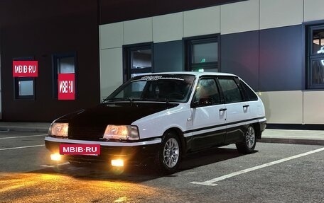 ИЖ 2126 «Ода», 2003 год, 115 000 рублей, 3 фотография