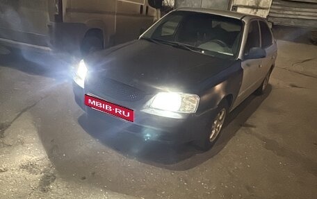 Hyundai Accent II, 2002 год, 185 000 рублей, 2 фотография