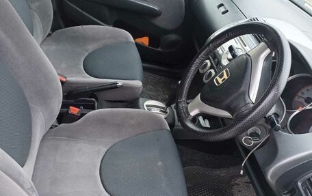 Honda Fit III, 2005 год, 280 000 рублей, 5 фотография