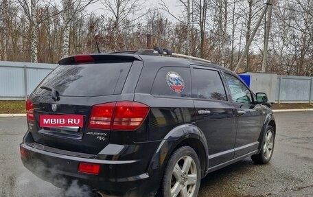 Dodge Journey I, 2010 год, 850 000 рублей, 2 фотография