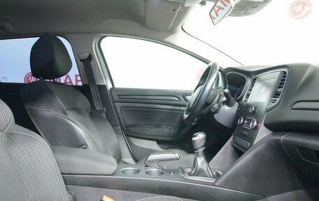 Renault Megane IV, 2018 год, 1 259 000 рублей, 10 фотография