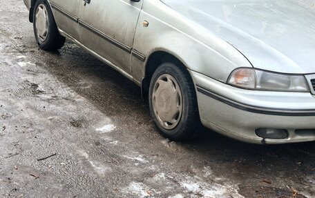 Daewoo Nexia I рестайлинг, 2004 год, 100 000 рублей, 2 фотография