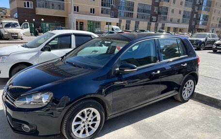 Volkswagen Golf VI, 2011 год, 760 000 рублей, 2 фотография