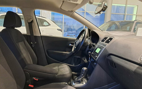 Volkswagen Polo VI (EU Market), 2015 год, 1 028 000 рублей, 11 фотография