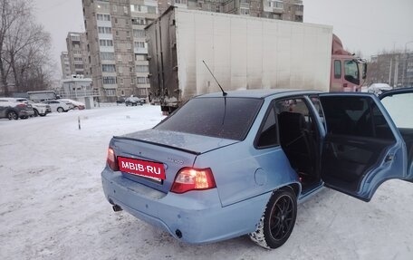 Daewoo Nexia I рестайлинг, 2009 год, 250 000 рублей, 6 фотография