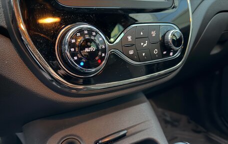 Renault Kaptur I рестайлинг, 2018 год, 1 170 000 рублей, 11 фотография