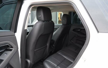 Land Rover Range Rover Evoque II, 2019 год, 3 520 000 рублей, 13 фотография