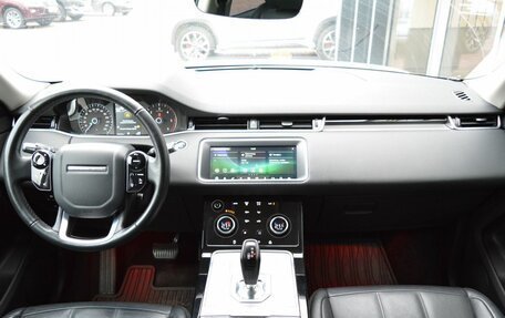 Land Rover Range Rover Evoque II, 2019 год, 3 520 000 рублей, 17 фотография