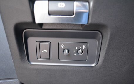 Land Rover Range Rover Evoque II, 2019 год, 3 520 000 рублей, 27 фотография