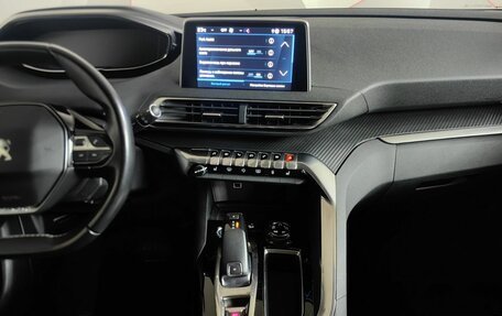 Peugeot 3008 II, 2019 год, 1 709 000 рублей, 11 фотография