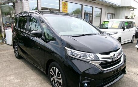 Honda Freed II, 2022 год, 1 463 000 рублей, 1 фотография