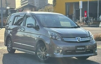 Toyota ISis I, 2013 год, 1 171 000 рублей, 1 фотография
