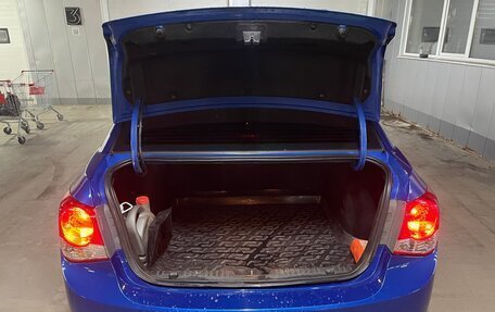 Chevrolet Cruze II, 2011 год, 680 000 рублей, 9 фотография