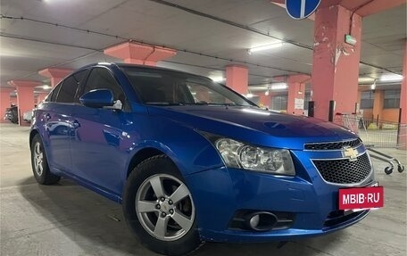 Chevrolet Cruze II, 2011 год, 680 000 рублей, 7 фотография