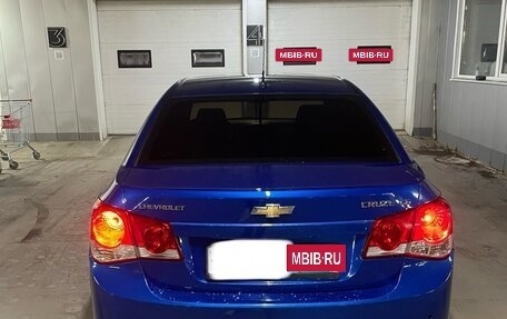 Chevrolet Cruze II, 2011 год, 680 000 рублей, 4 фотография