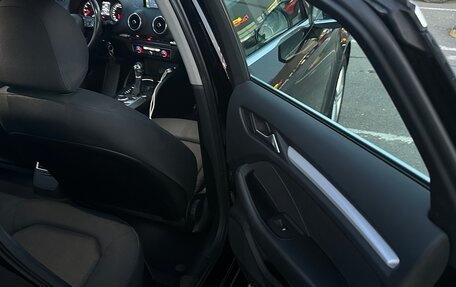 Audi A3, 2018 год, 2 000 000 рублей, 14 фотография