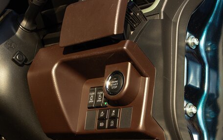 Toyota Roomy I, 2020 год, 1 070 000 рублей, 20 фотография