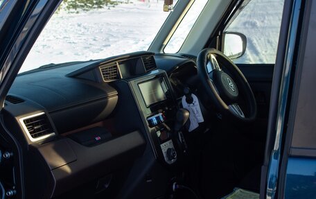 Toyota Roomy I, 2020 год, 1 070 000 рублей, 24 фотография