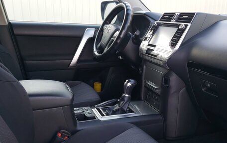 Toyota Land Cruiser Prado 150 рестайлинг 2, 2017 год, 5 150 000 рублей, 10 фотография