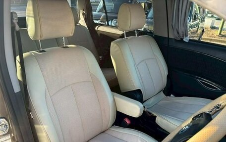 Toyota ISis I, 2013 год, 1 171 000 рублей, 8 фотография