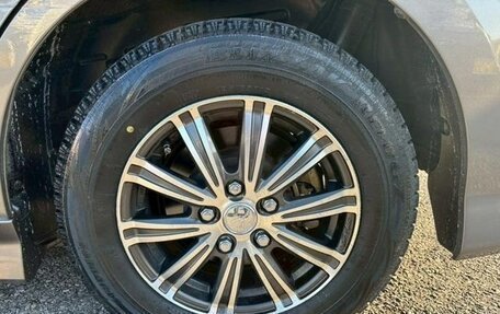 Toyota ISis I, 2013 год, 1 171 000 рублей, 14 фотография