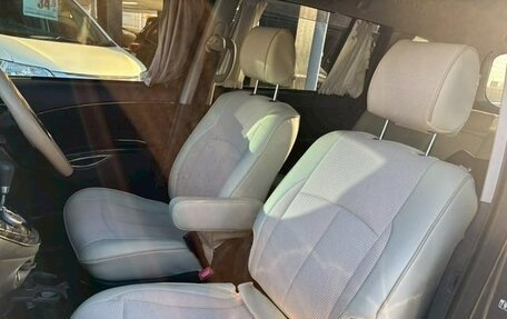 Toyota ISis I, 2013 год, 1 171 000 рублей, 27 фотография