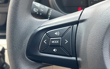 Toyota Passo III, 2022 год, 832 000 рублей, 11 фотография