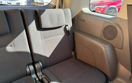 Toyota ISis I, 2012 год, 956 000 рублей, 16 фотография