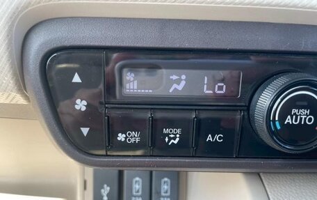 Honda N-BOX II, 2019 год, 931 000 рублей, 25 фотография