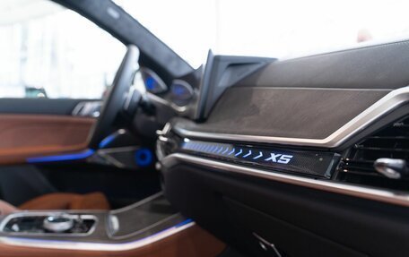 BMW X5, 2025 год, 18 000 000 рублей, 24 фотография