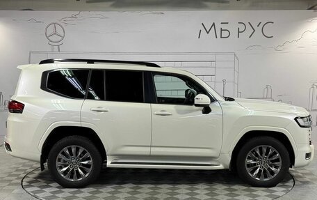 Toyota Land Cruiser, 2023 год, 12 800 000 рублей, 6 фотография