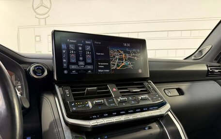 Toyota Land Cruiser, 2023 год, 12 800 000 рублей, 13 фотография