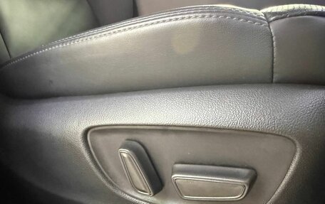 Toyota Land Cruiser, 2023 год, 12 800 000 рублей, 28 фотография