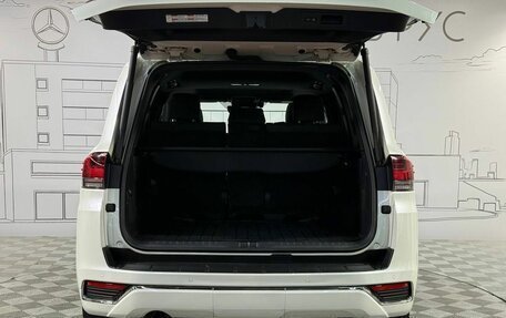 Toyota Land Cruiser, 2023 год, 12 800 000 рублей, 23 фотография