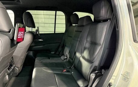 Toyota Land Cruiser, 2023 год, 12 800 000 рублей, 21 фотография