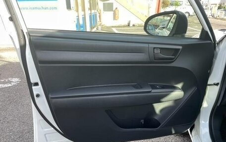 Toyota Corolla, 2018 год, 1 306 000 рублей, 34 фотография