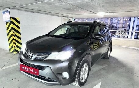 Toyota RAV4, 2014 год, 2 000 000 рублей, 3 фотография