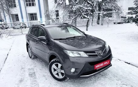 Toyota RAV4, 2014 год, 2 000 000 рублей, 5 фотография