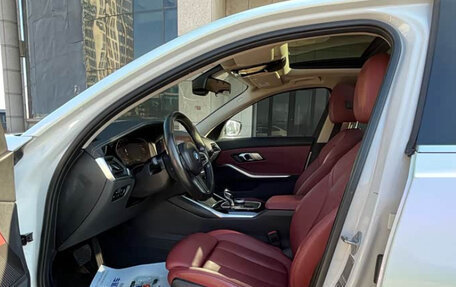 BMW 3 серия, 2022 год, 3 050 000 рублей, 9 фотография