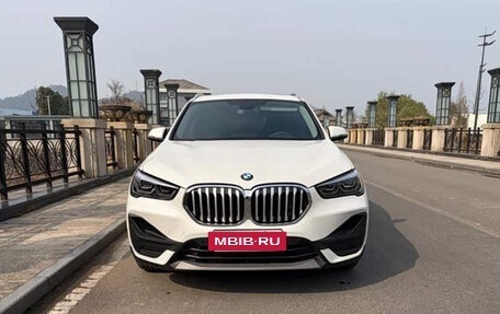 BMW X1, 2022 год, 2 300 000 рублей, 2 фотография