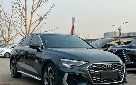 Audi A3, 2022 год, 2 050 000 рублей, 2 фотография