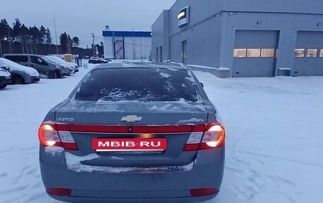 Chevrolet Epica, 2011 год, 665 000 рублей, 3 фотография