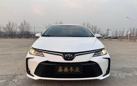 Toyota Corolla, 2022 год, 1 550 000 рублей, 2 фотография