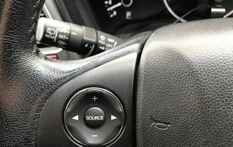 Honda Vezel, 2015 год, 1 450 000 рублей, 18 фотография