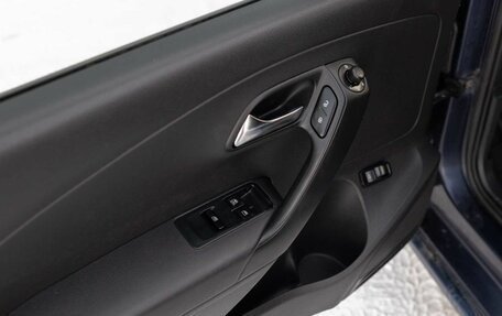 Volkswagen Polo VI (EU Market), 2011 год, 750 000 рублей, 15 фотография